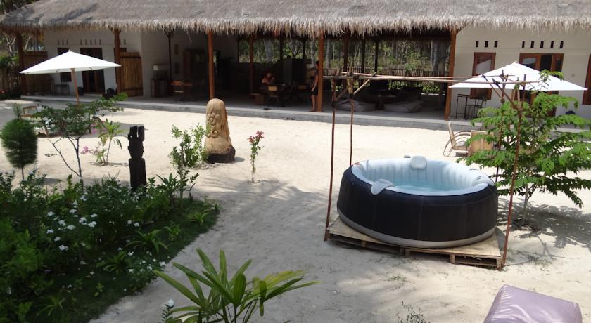 La Cocoteraie Ecolodge - Luxury Glamping Tents Gili Trawangan Exterior foto